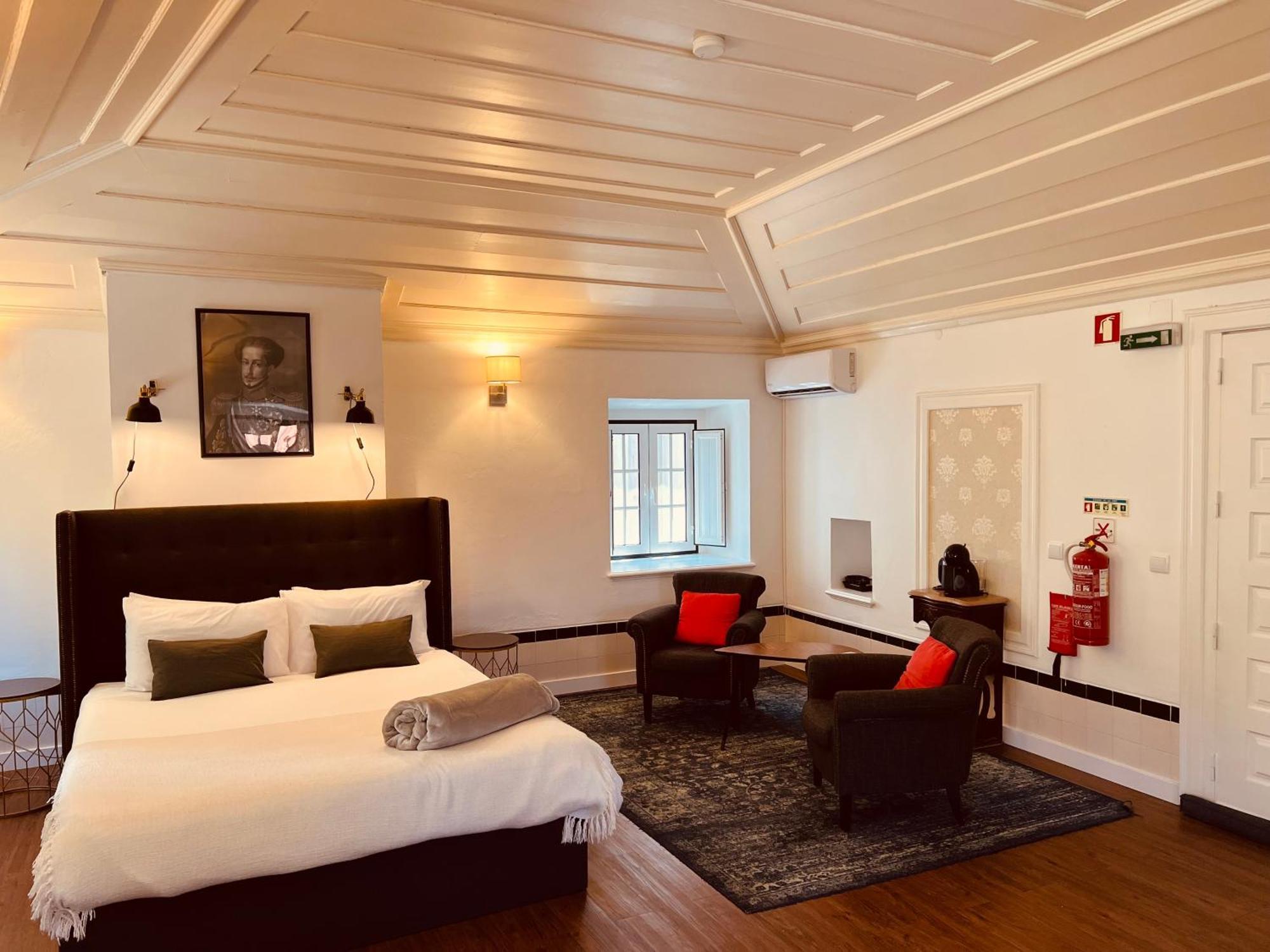Sintra1012 Boutique Guesthouse Стая снимка